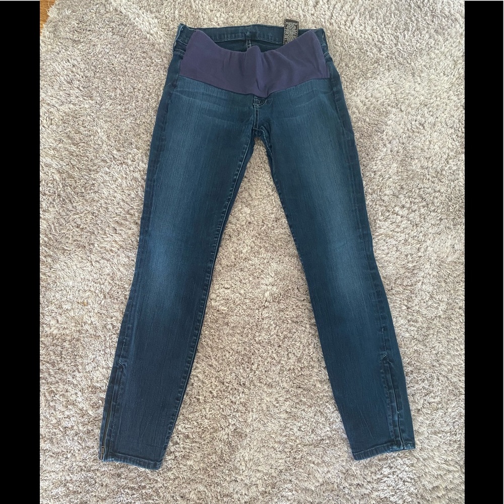 7 for All Mankind maternity jeans- size 29.